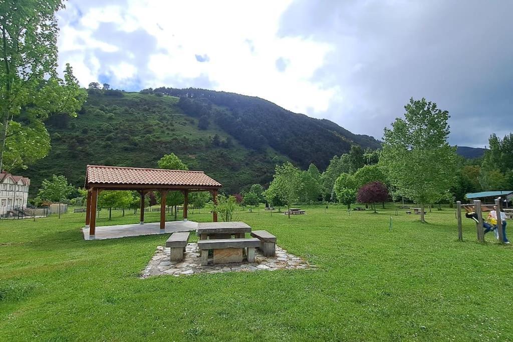 Espectacular Casa Rural En Espinosa de los Monteros Kültér fotó
